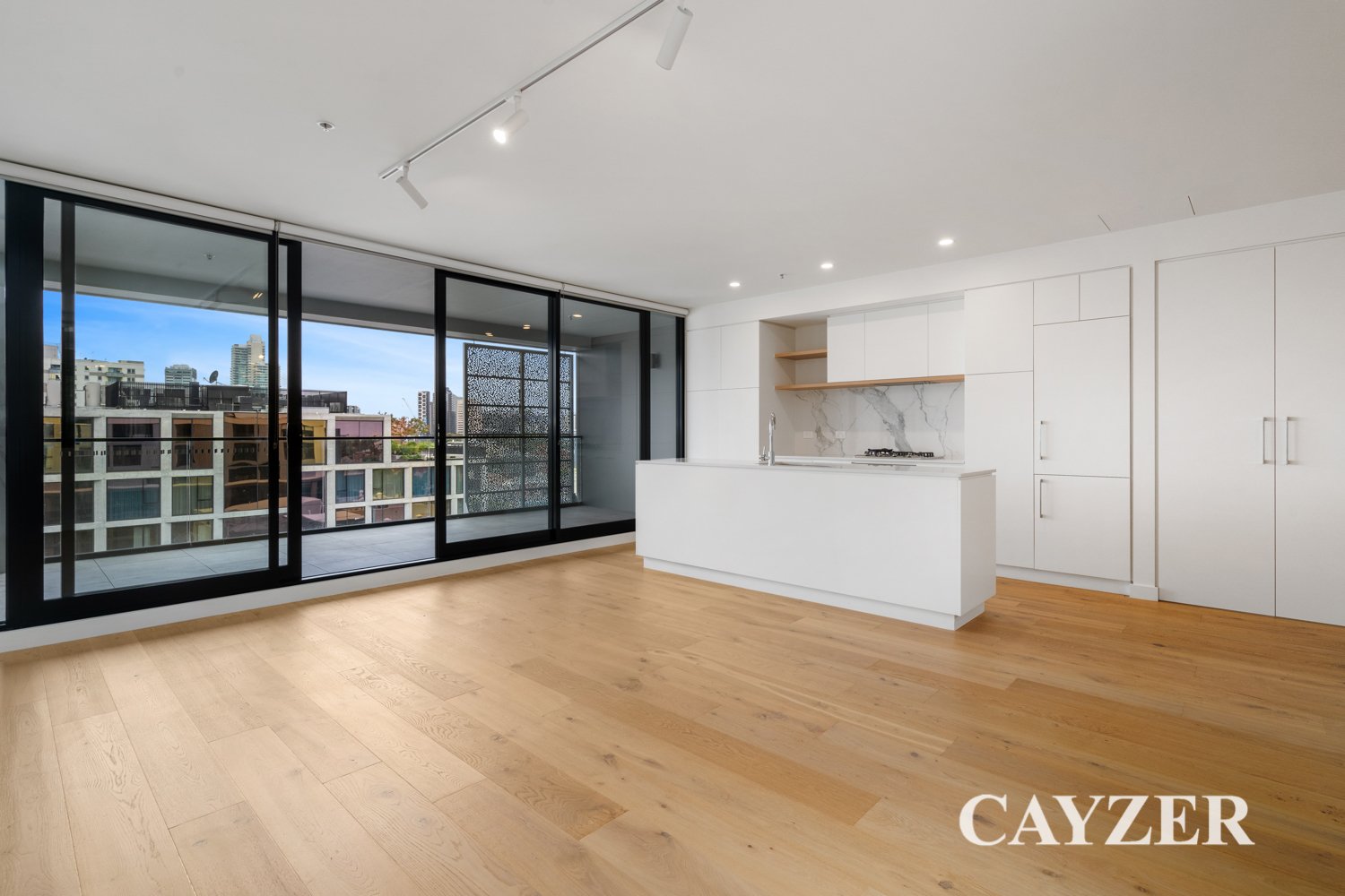 Gallery: 601/240 Dorcas Street
