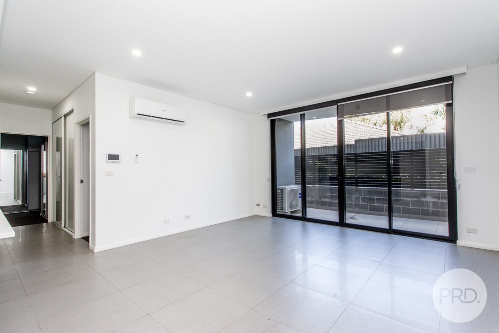 60/144-148 High Street PENRITH 7