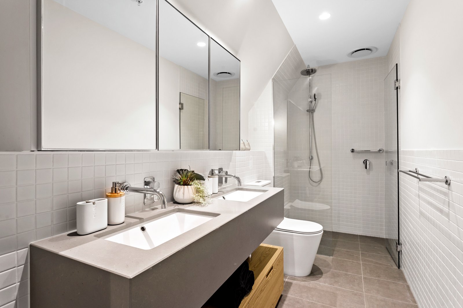 Real Estate and Property in 601/6 Percy Place, Prahran, VIC