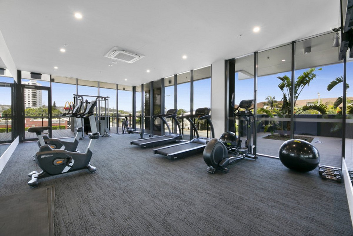 60/1969 Gold Coast Highway Burleigh Heads 8