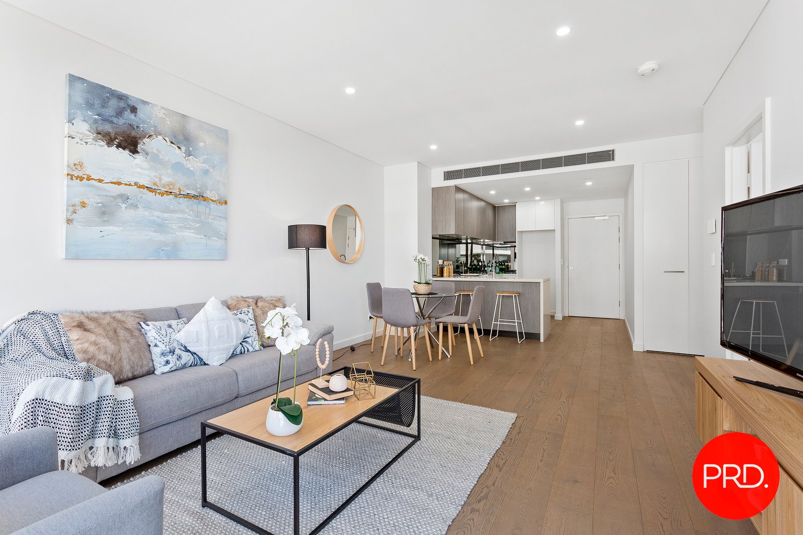 602/11 Garrigarrang Avenue KOGARAH 1