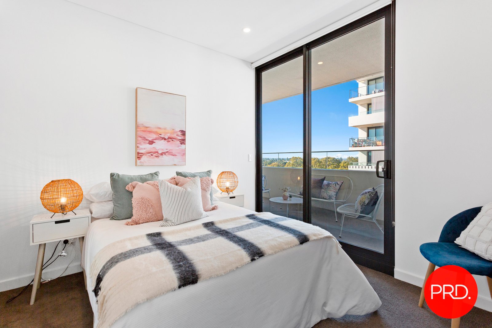 602/11 Garrigarrang Avenue KOGARAH 4