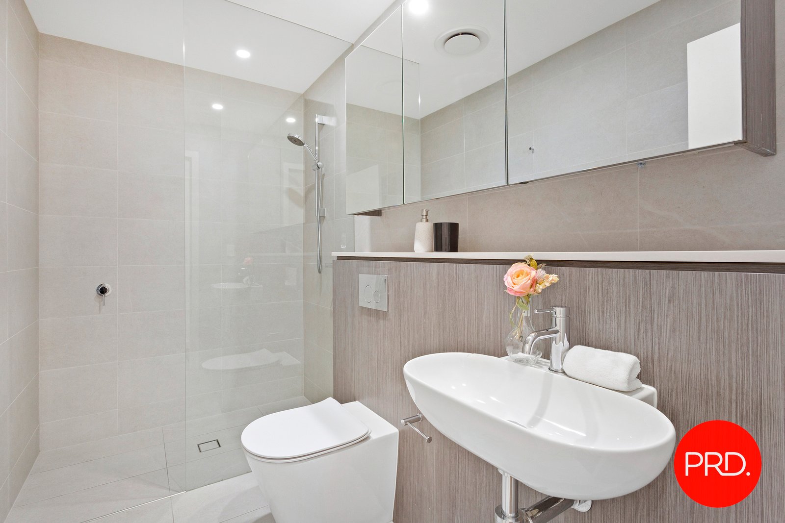 602/11 Garrigarrang Avenue KOGARAH 7