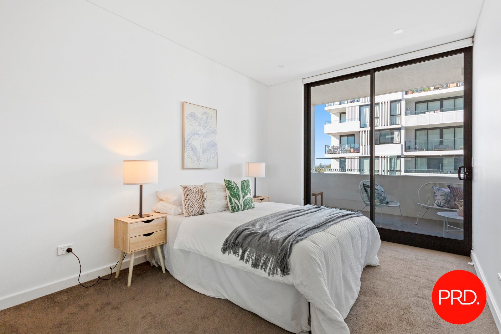 602/11 Garrigarrang Avenue KOGARAH 8