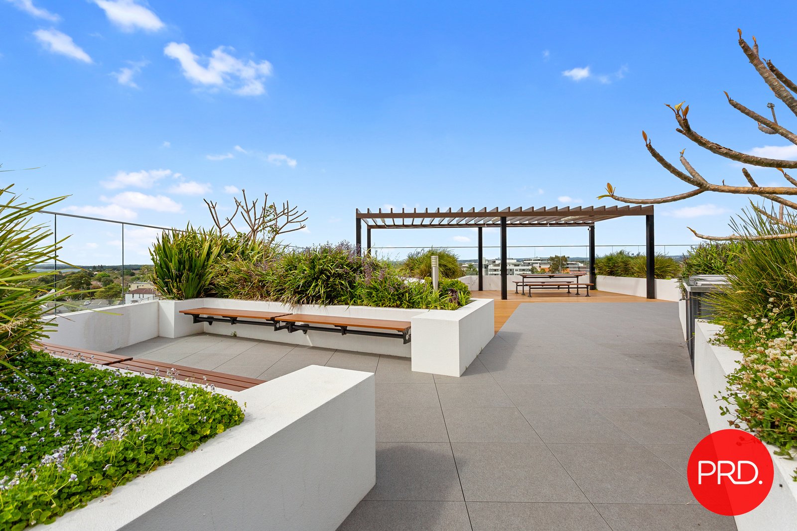 602/11 Garrigarrang Avenue KOGARAH 13