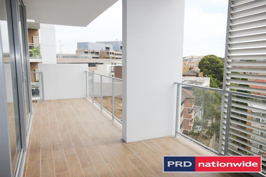 6.02/79-87 Princes Highway KOGARAH 7