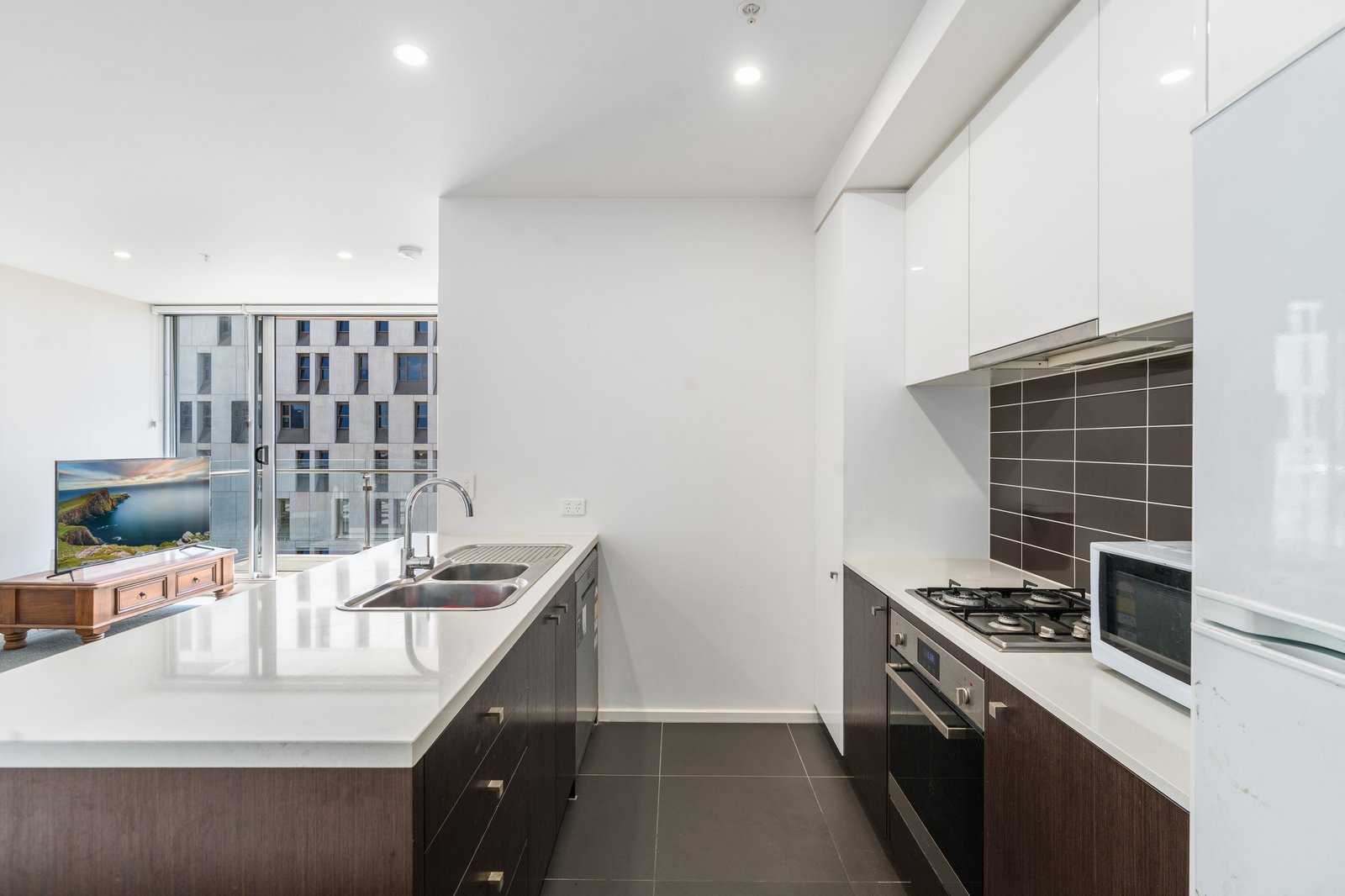 Gallery: 602/8 Gheringhap Street