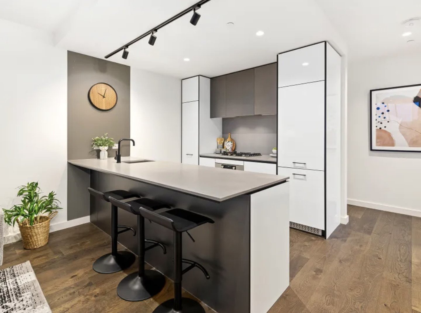 Gallery: 602/89 Atherton Road