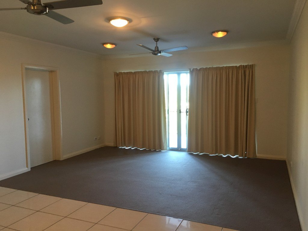 60/3 Deloraine Close CANNONVALE 4