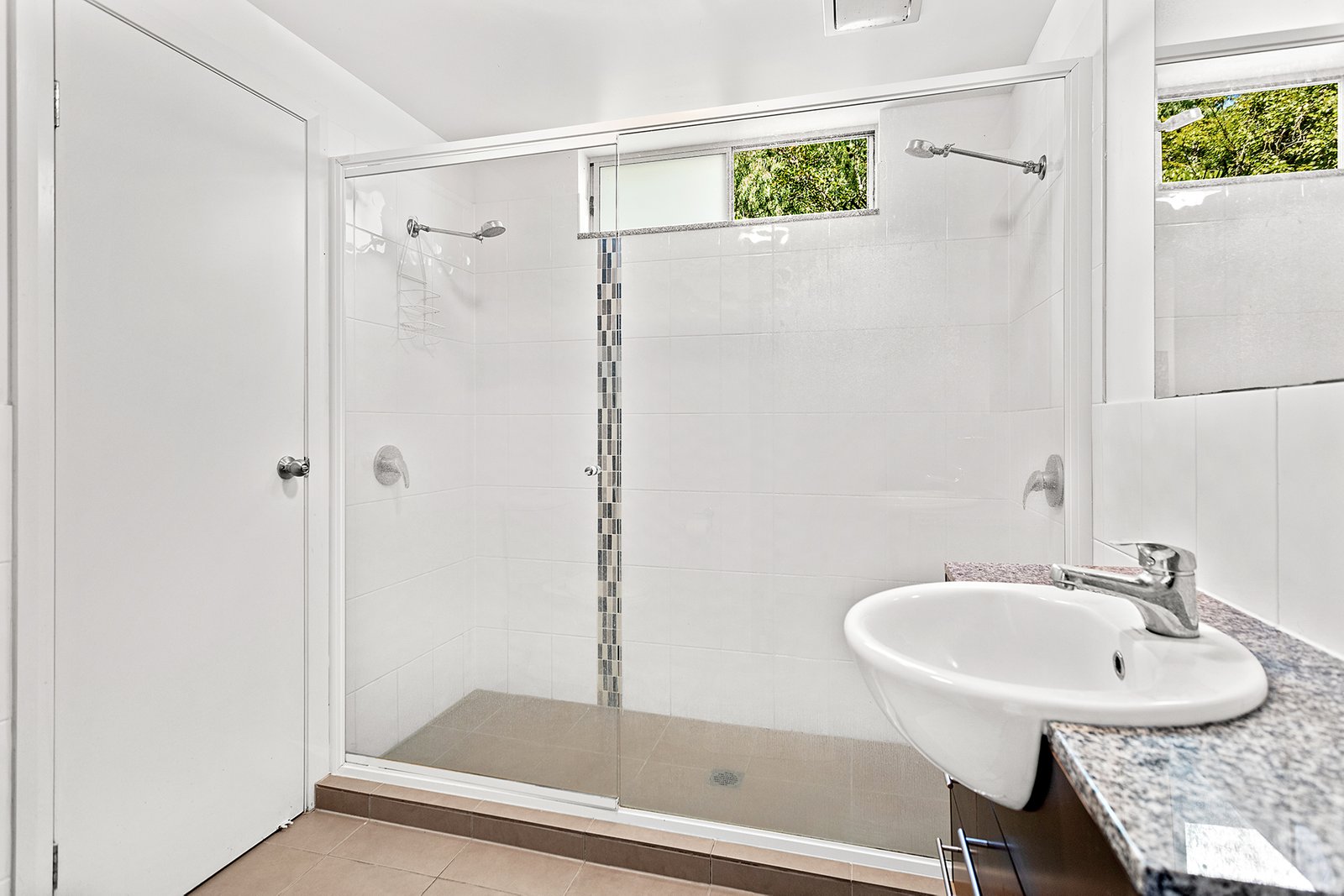 60/3 Deloraine Close CANNONVALE 8