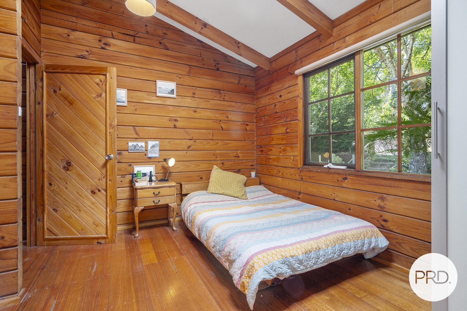 603 Huon Road SOUTH HOBART 14