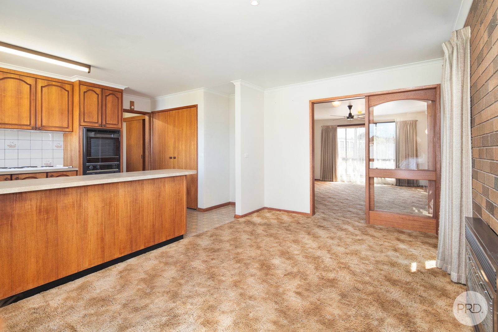 603 Otway Street South CANADIAN 2