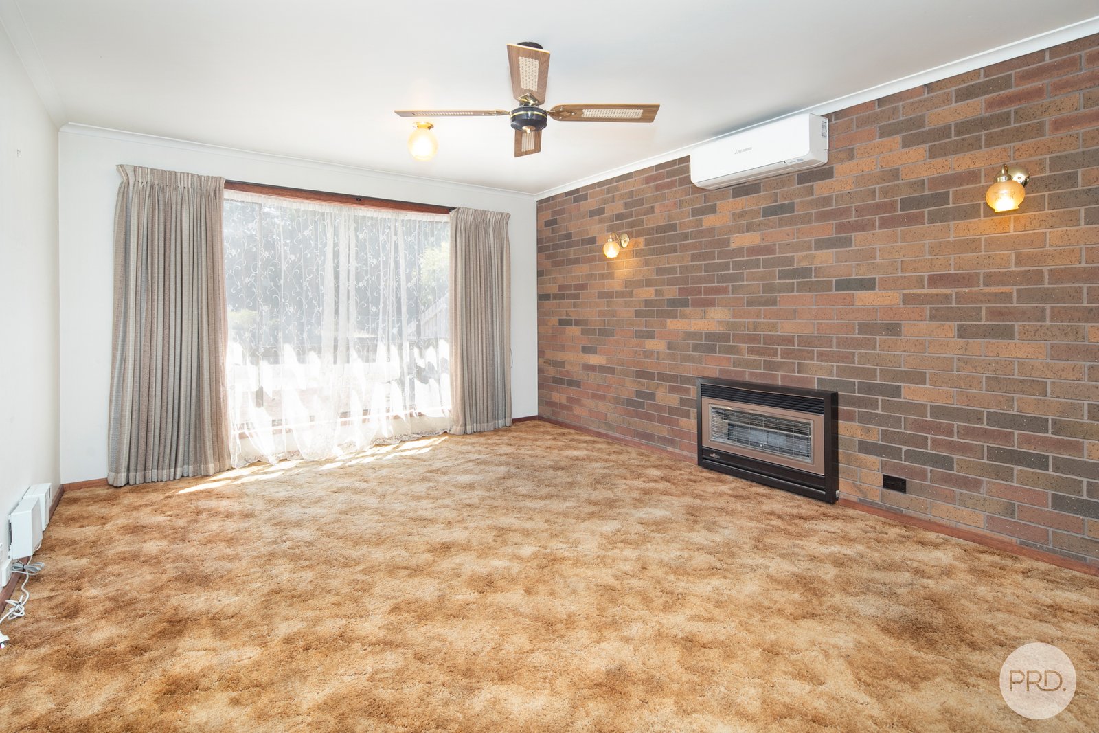 603 Otway Street South CANADIAN 3