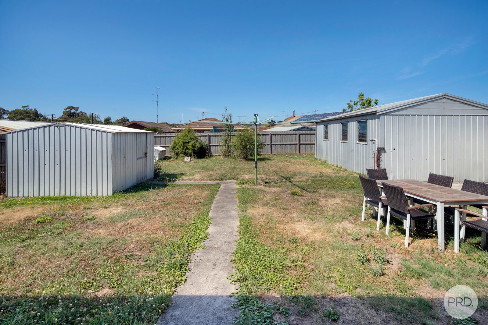 603 Otway Street South CANADIAN 7