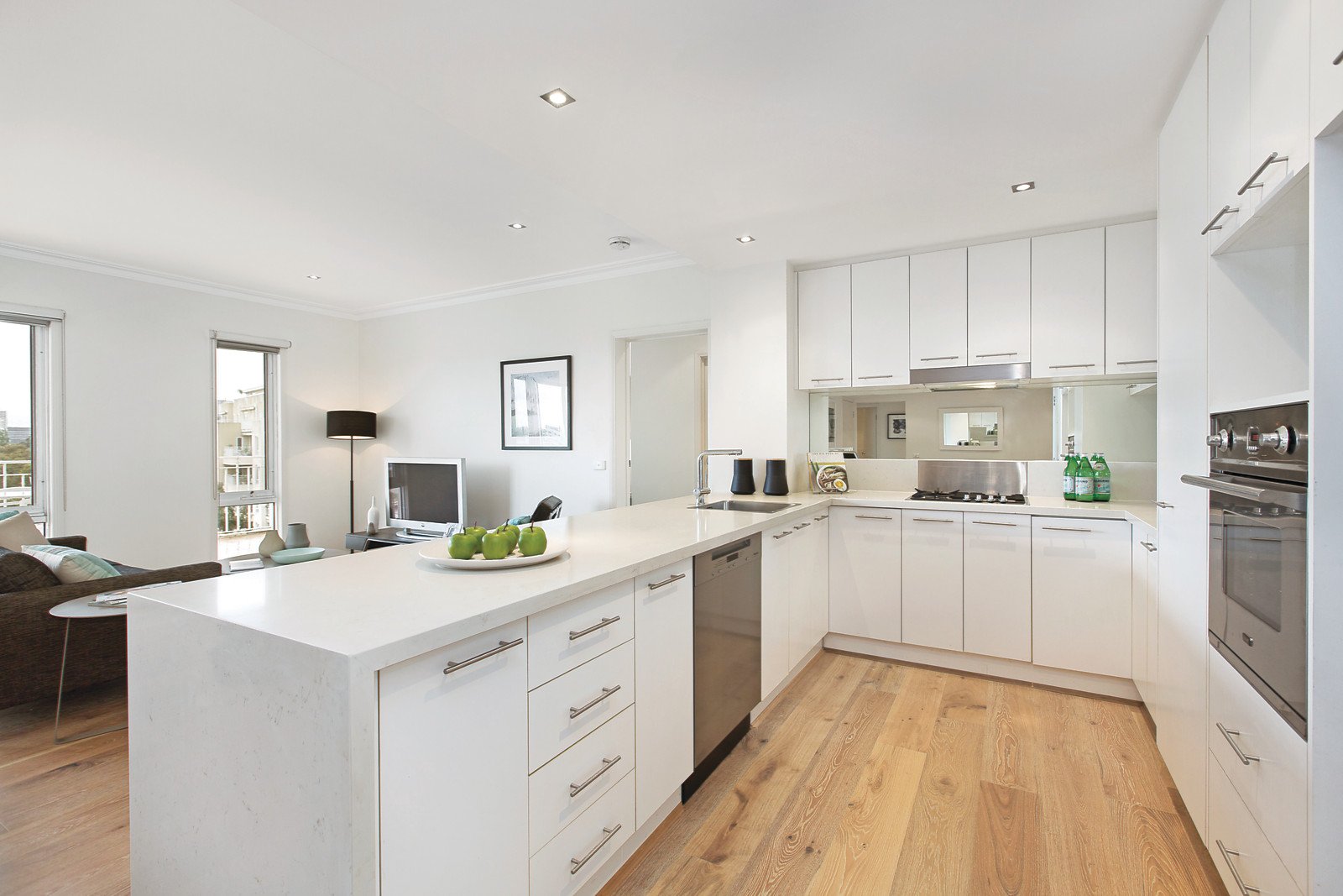 60/3 Seisman Place, Port Melbourne, VIC