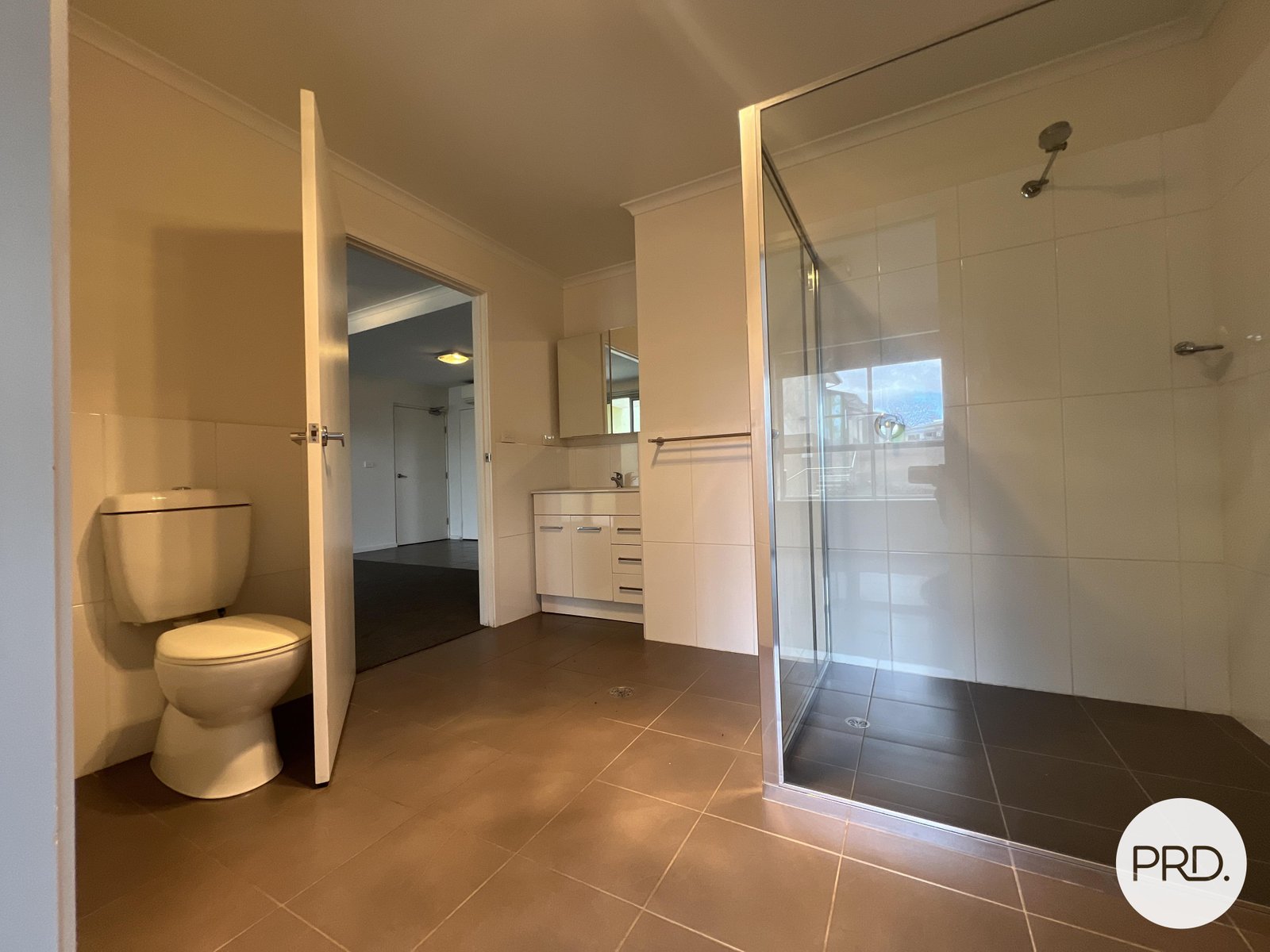 60/3 Young Street CRESTWOOD 7