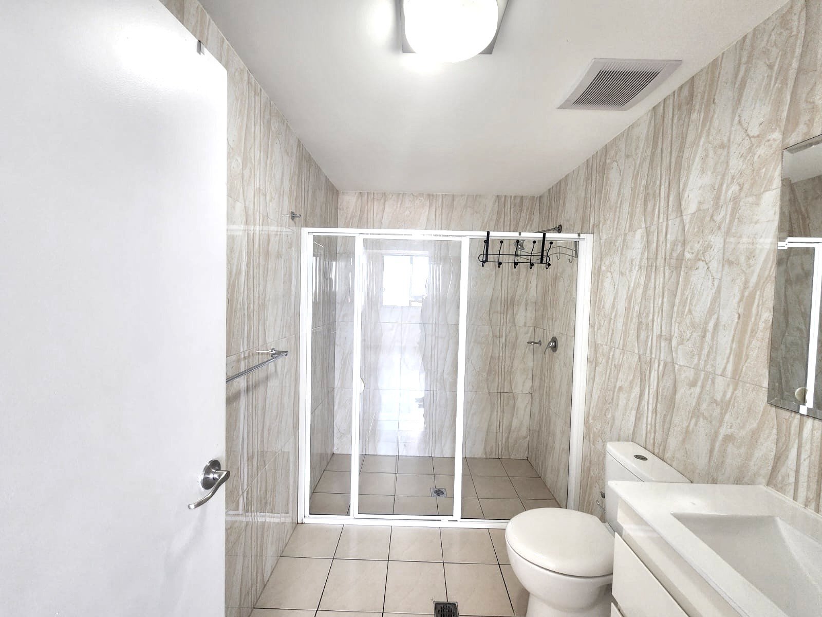 603/1 Mill Road LIVERPOOL 5