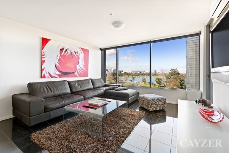 Gallery: 603/196 Albert Road