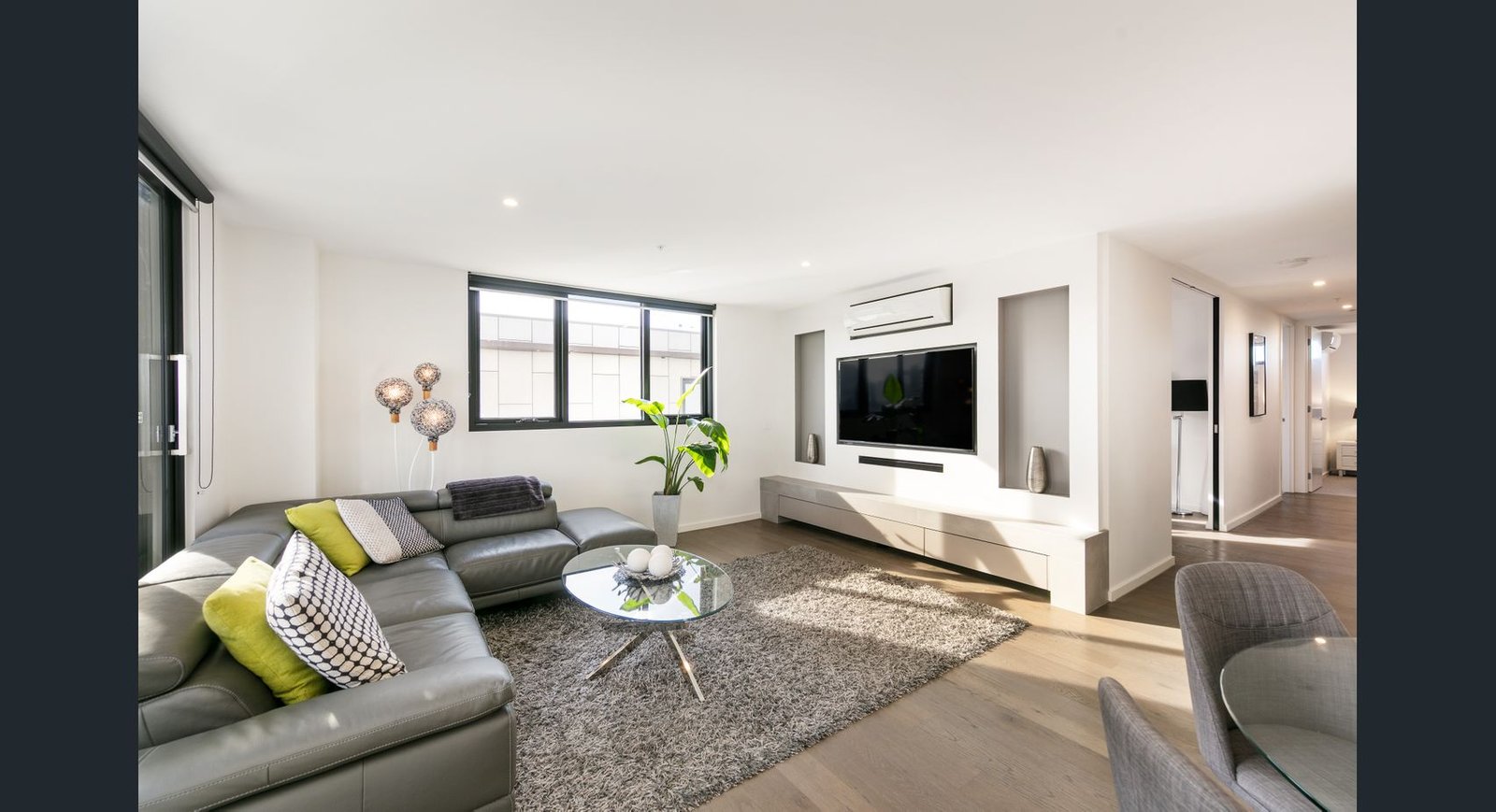 Gallery: 603/1A Peel Street