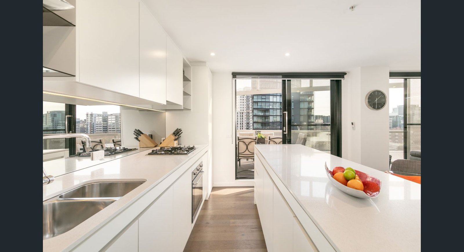 Gallery: 603/1A Peel Street