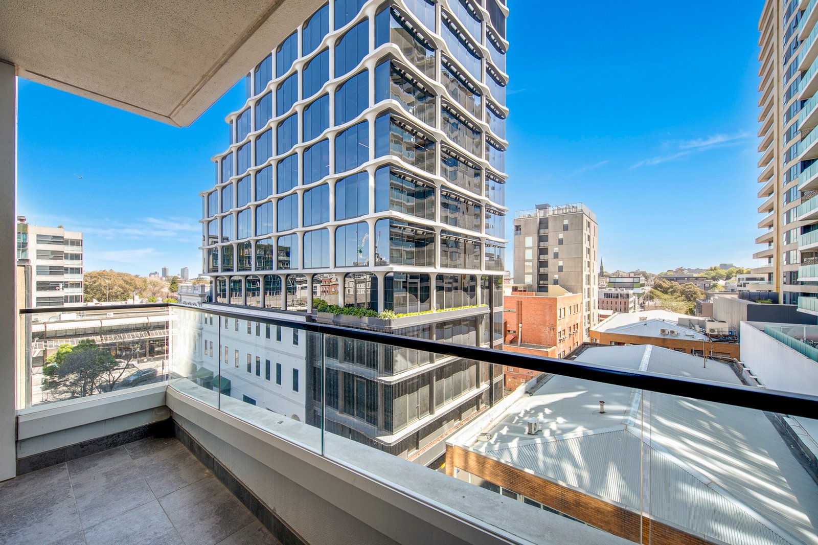 Gallery: 603/2 Claremont Street