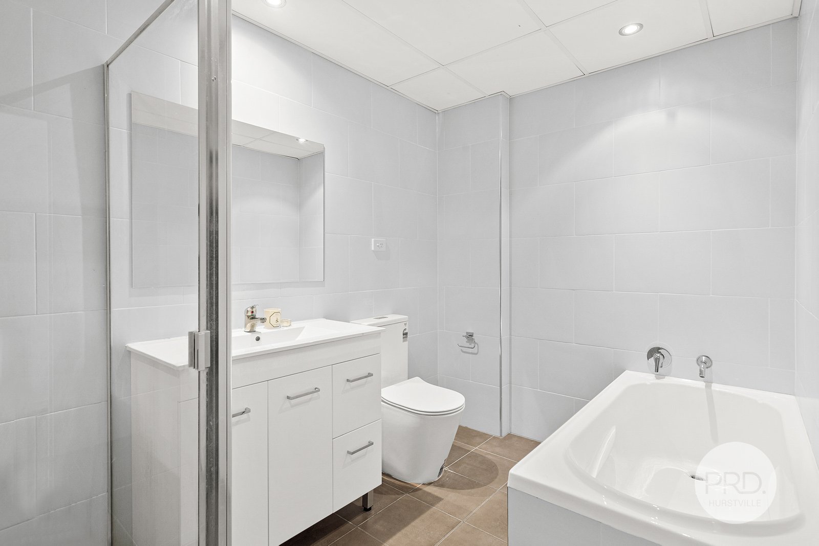 60/32 Woniora Road HURSTVILLE 6