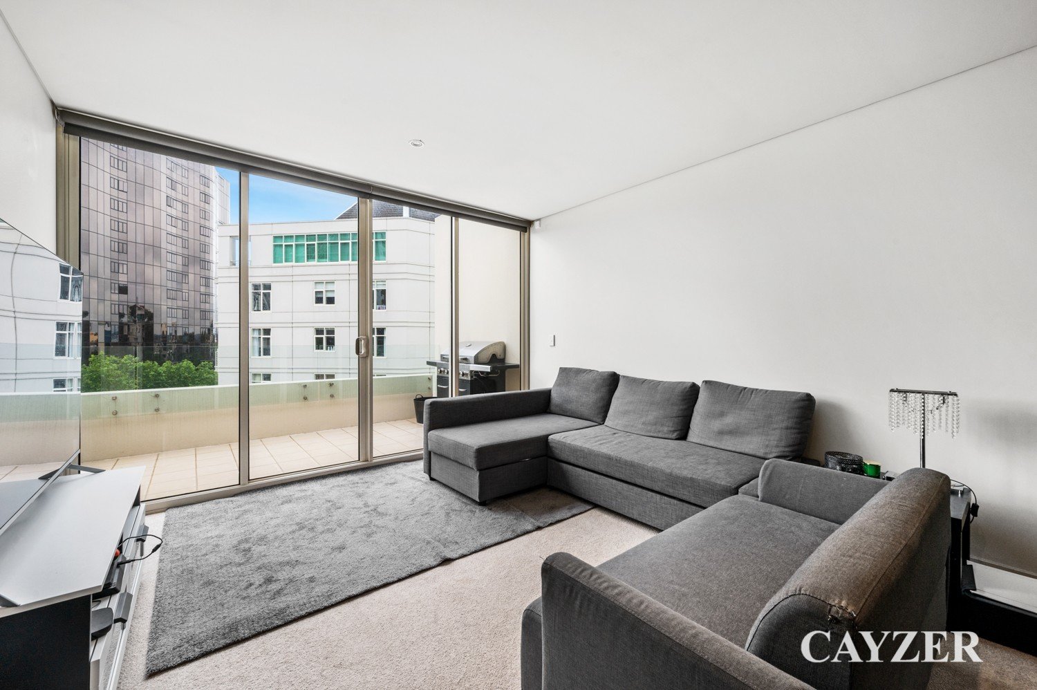 Gallery: 603/3 Chapel Mews