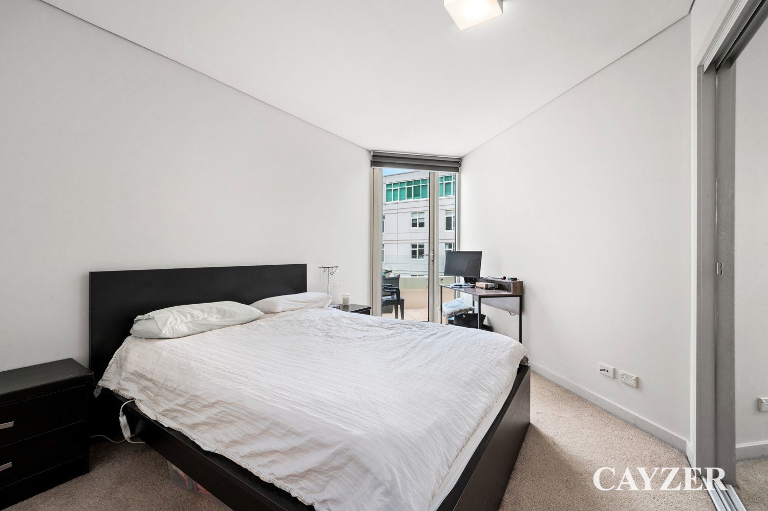 Gallery: 603/3 Chapel Mews