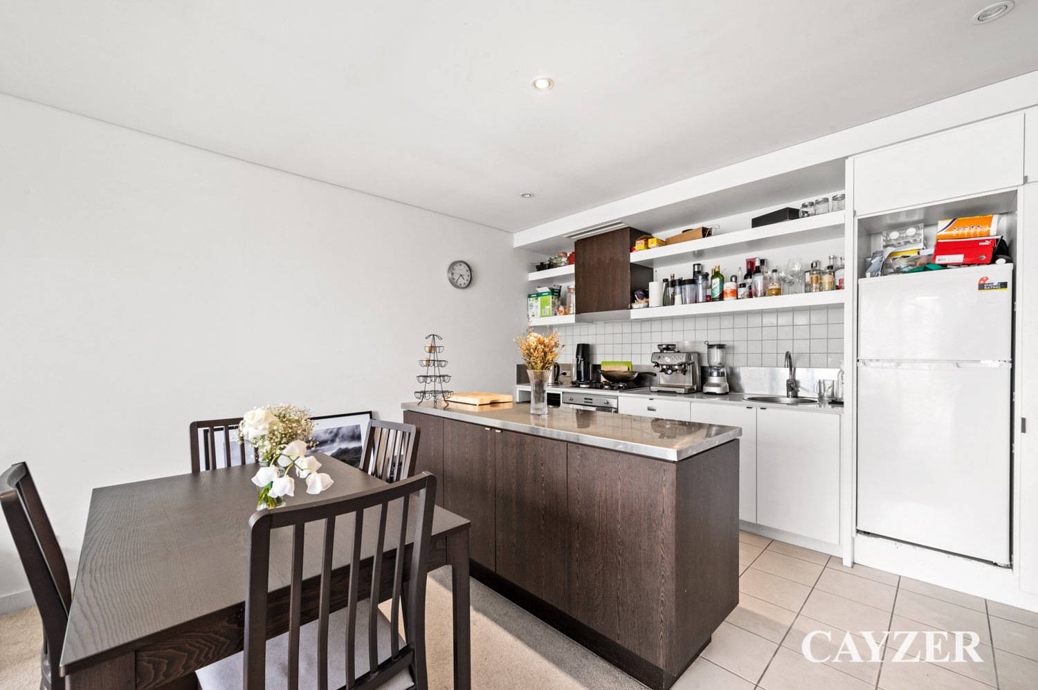 Gallery: 603/3 Chapel Mews