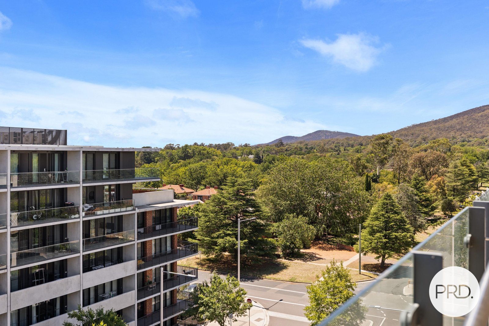 603/47 Currong Street BRADDON 11