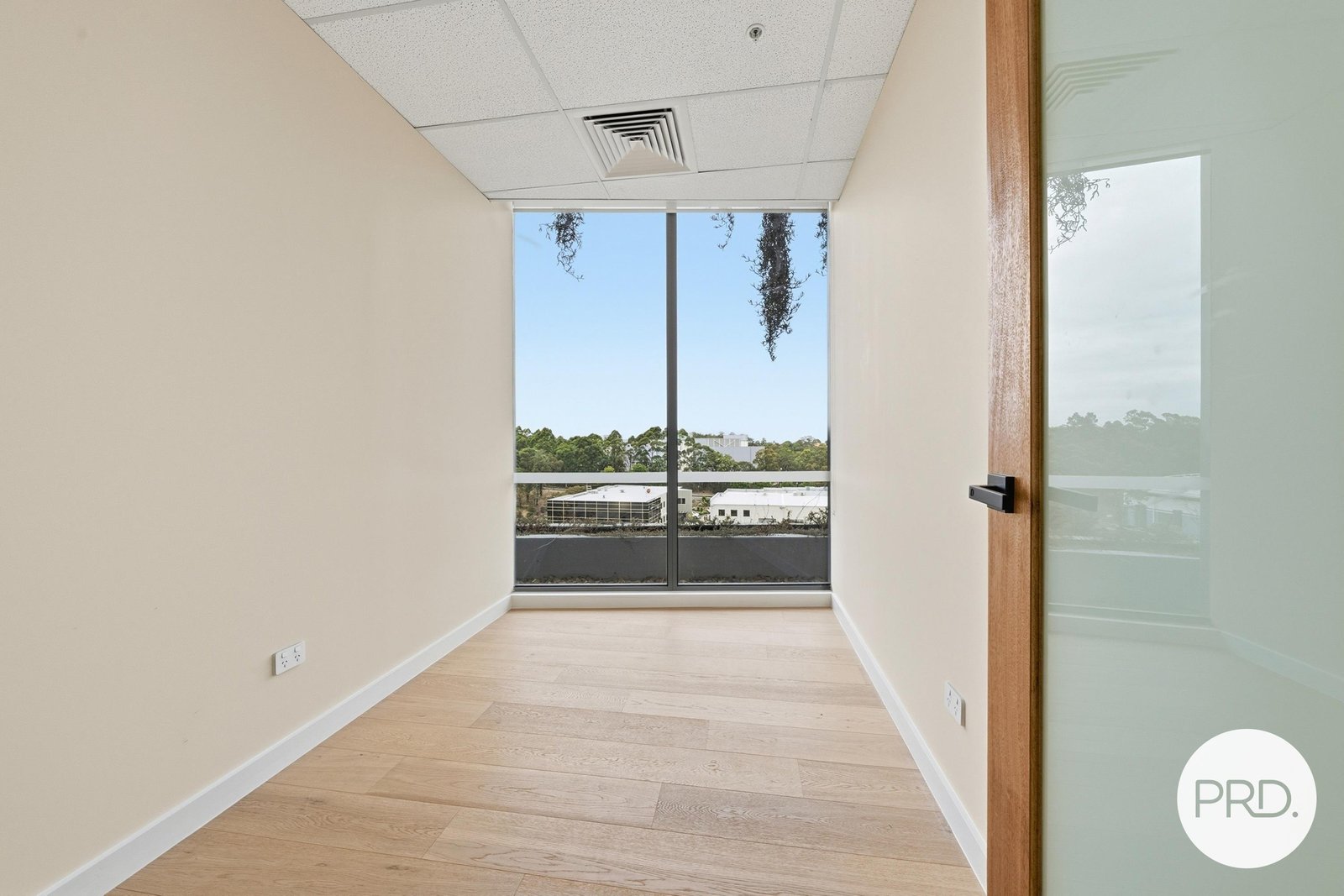 6.03/7 Maitland Place NORWEST 5