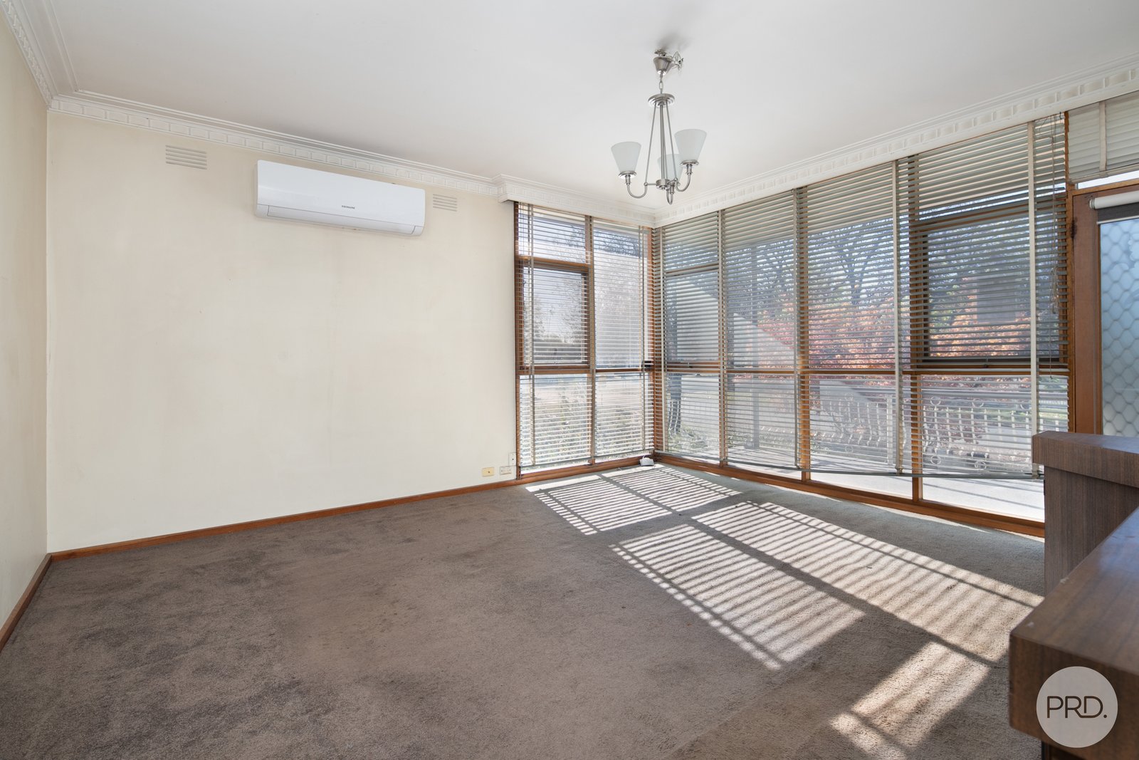 604 Ascot Street South REDAN 5