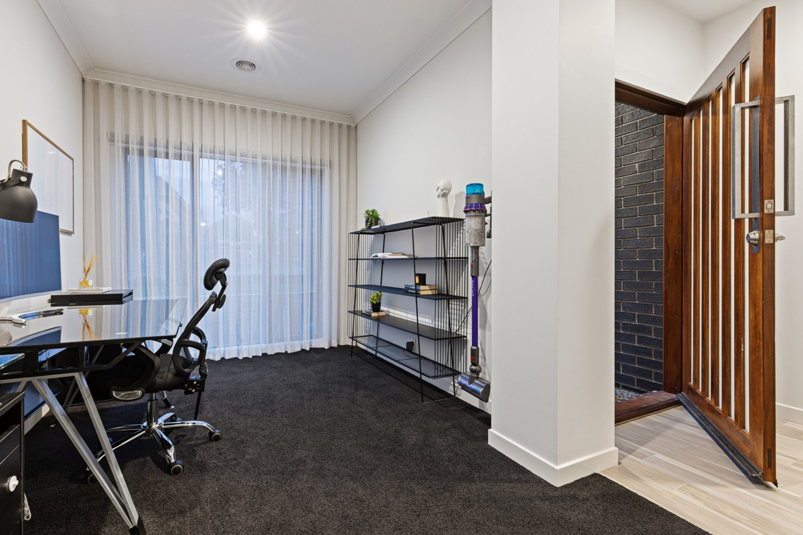 Gallery: 604 Chisholm Street
