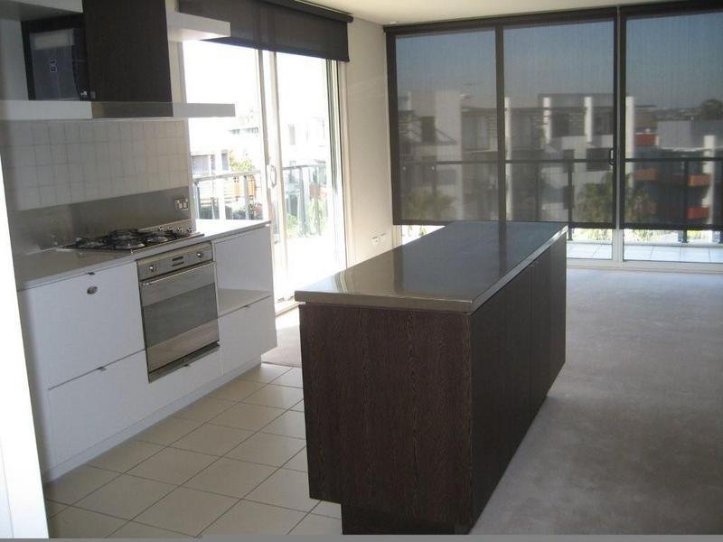 Gallery: 604/3 Chapel Mews