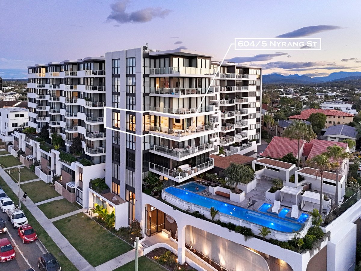 604/5 Nyrang Avenue Palm Beach 26