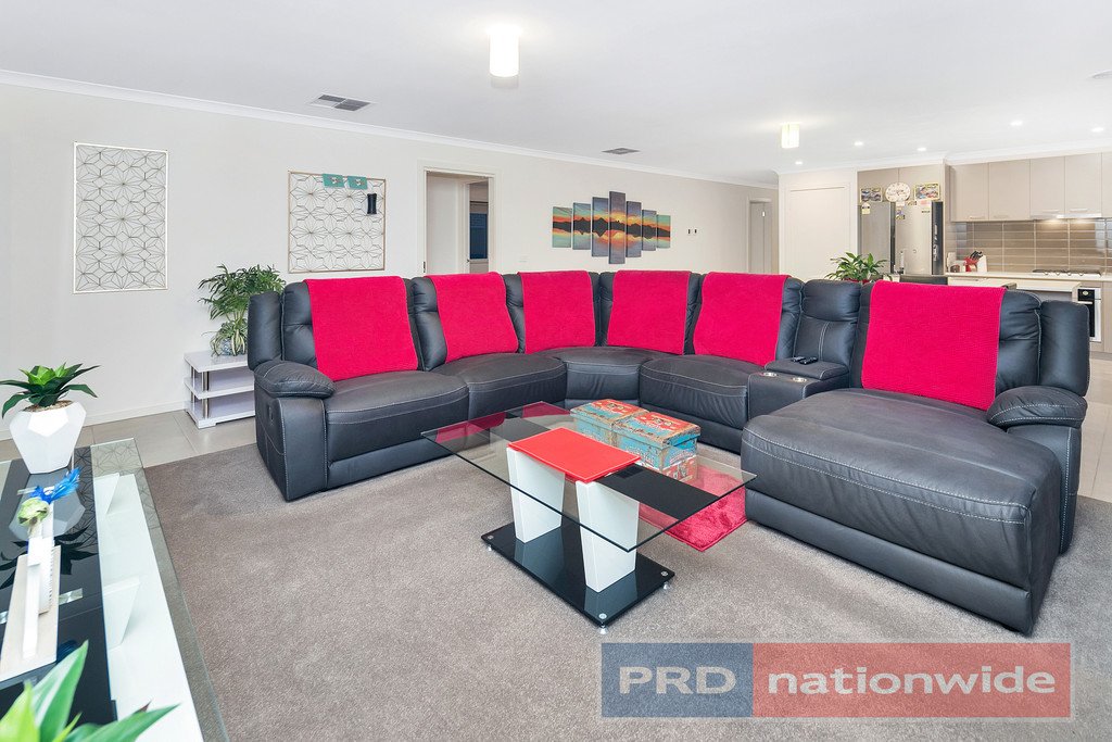 605 Kline Street CANADIAN 3