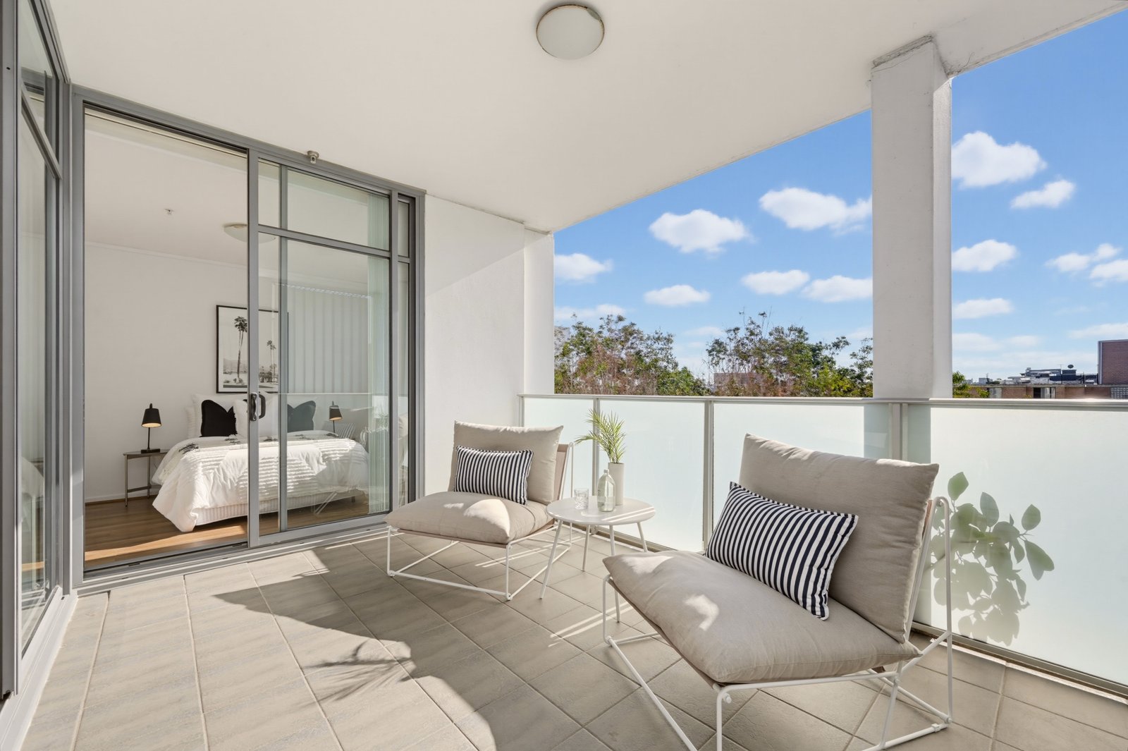 605/1 Bruce Bennett's Place MAROUBRA 4