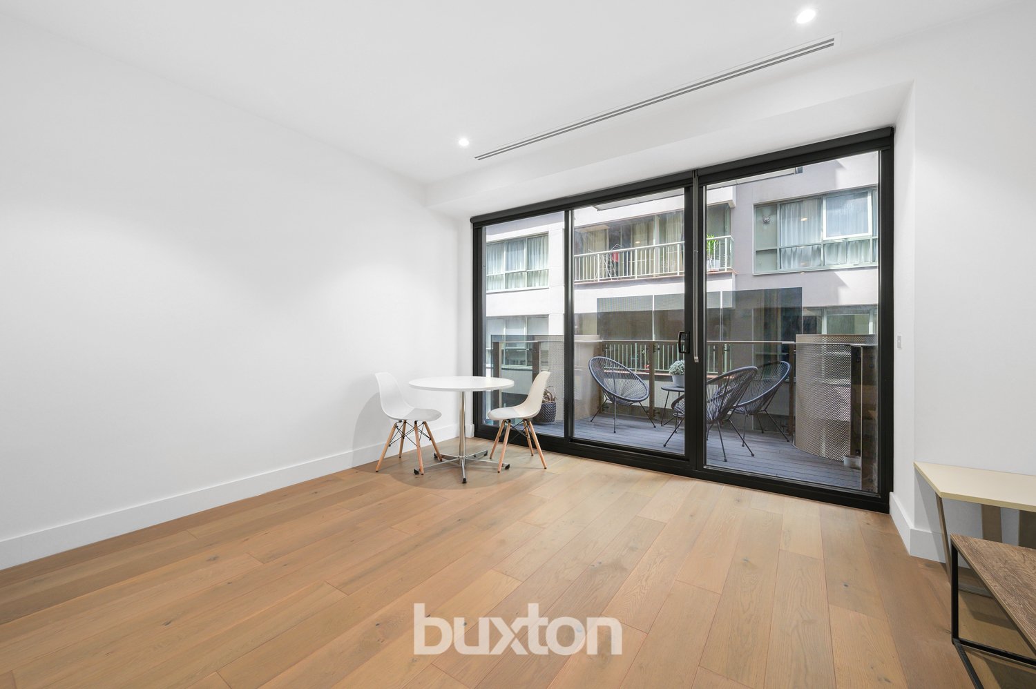 Gallery: 605/14 Queens Road