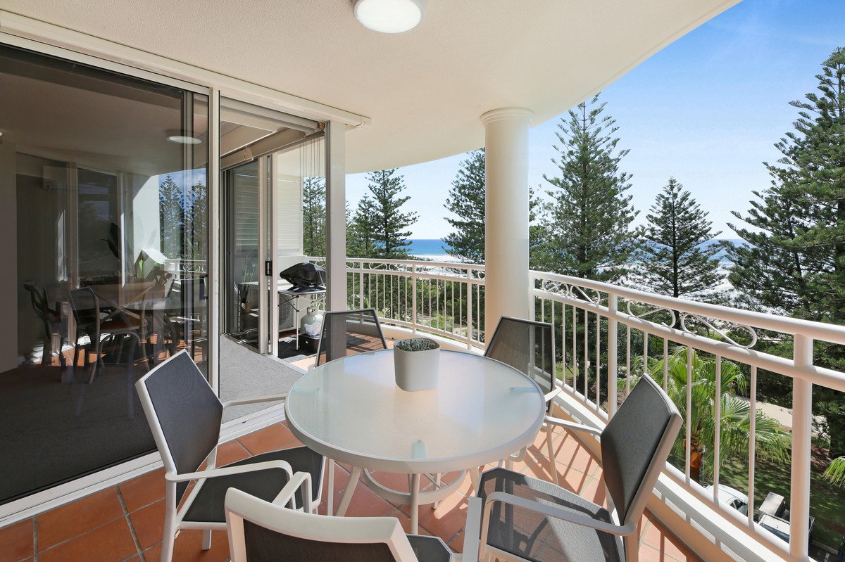 605/220 The Esplanade Burleigh Heads 1