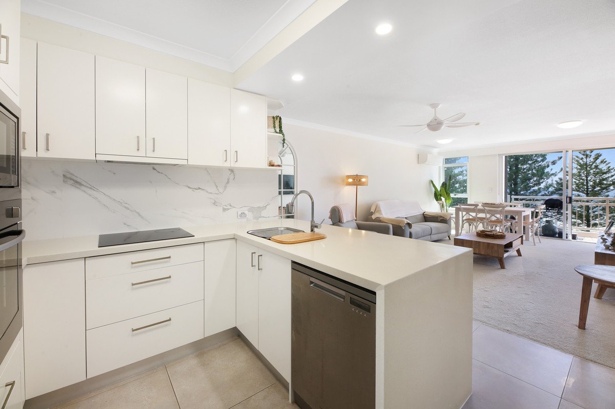 605/220 The Esplanade Burleigh Heads 7