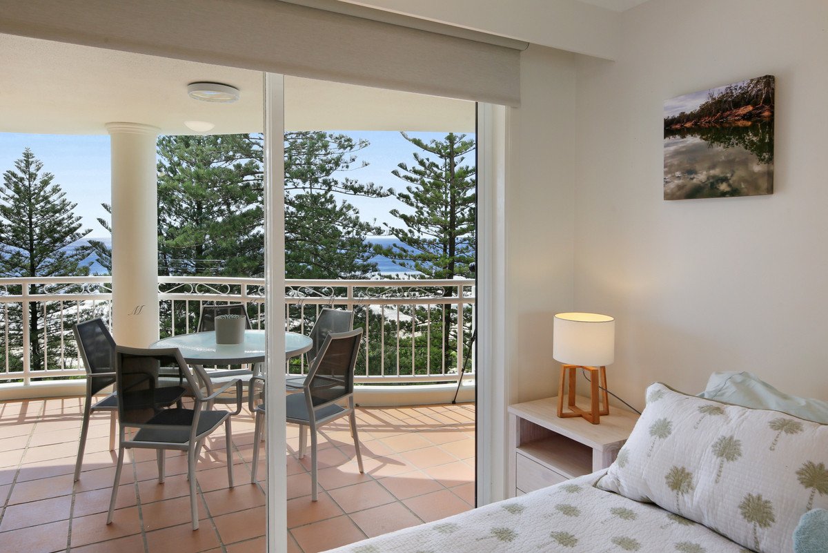605/220 The Esplanade Burleigh Heads 18