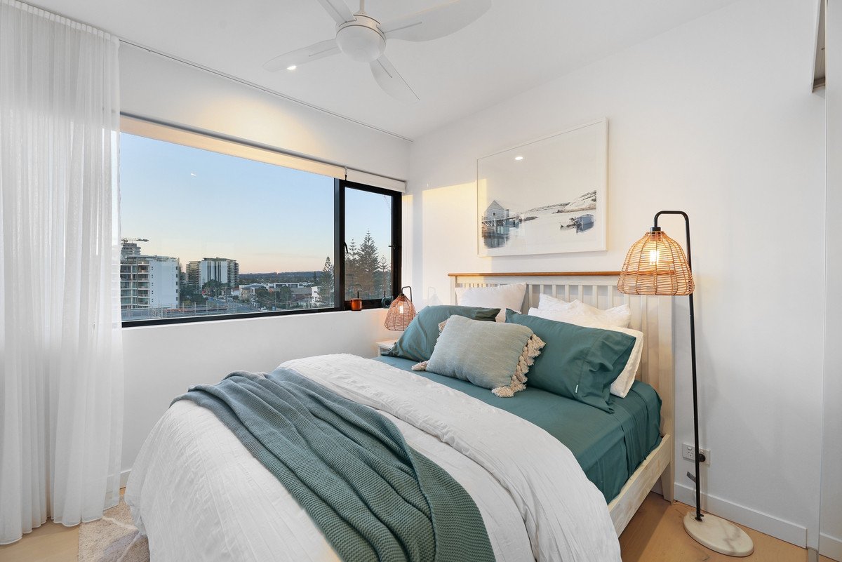 605/3 Twenty Third Avenue Palm Beach 19