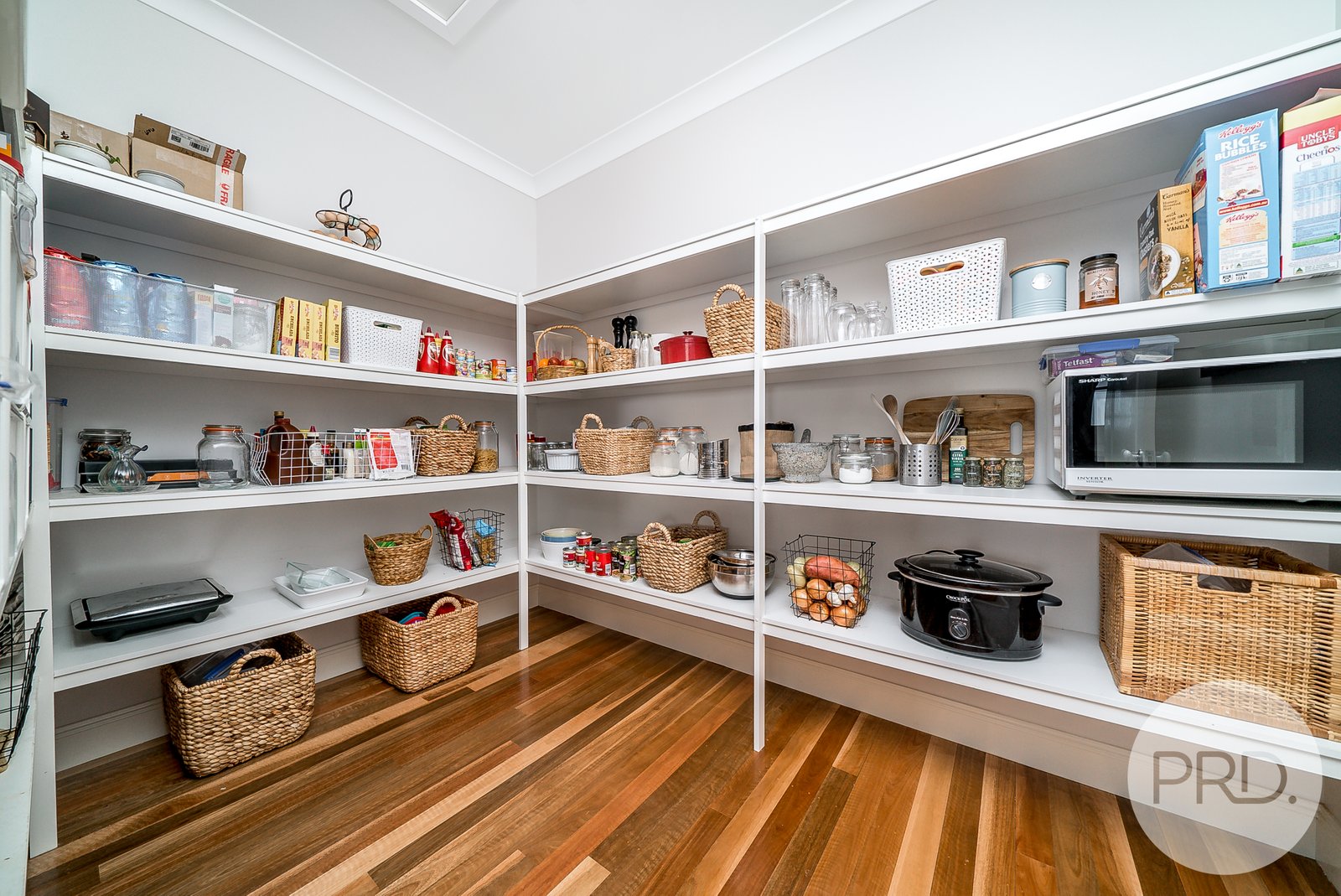 6056 Holbrook Road MAXWELL 8