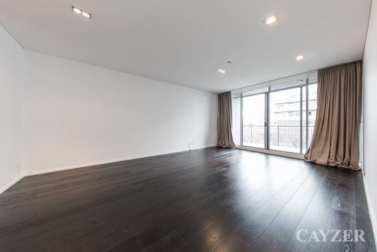 Gallery: 605D/134 Rouse Street