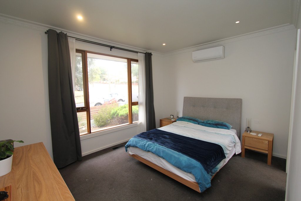 606 Sherrard Street BLACK HILL 8