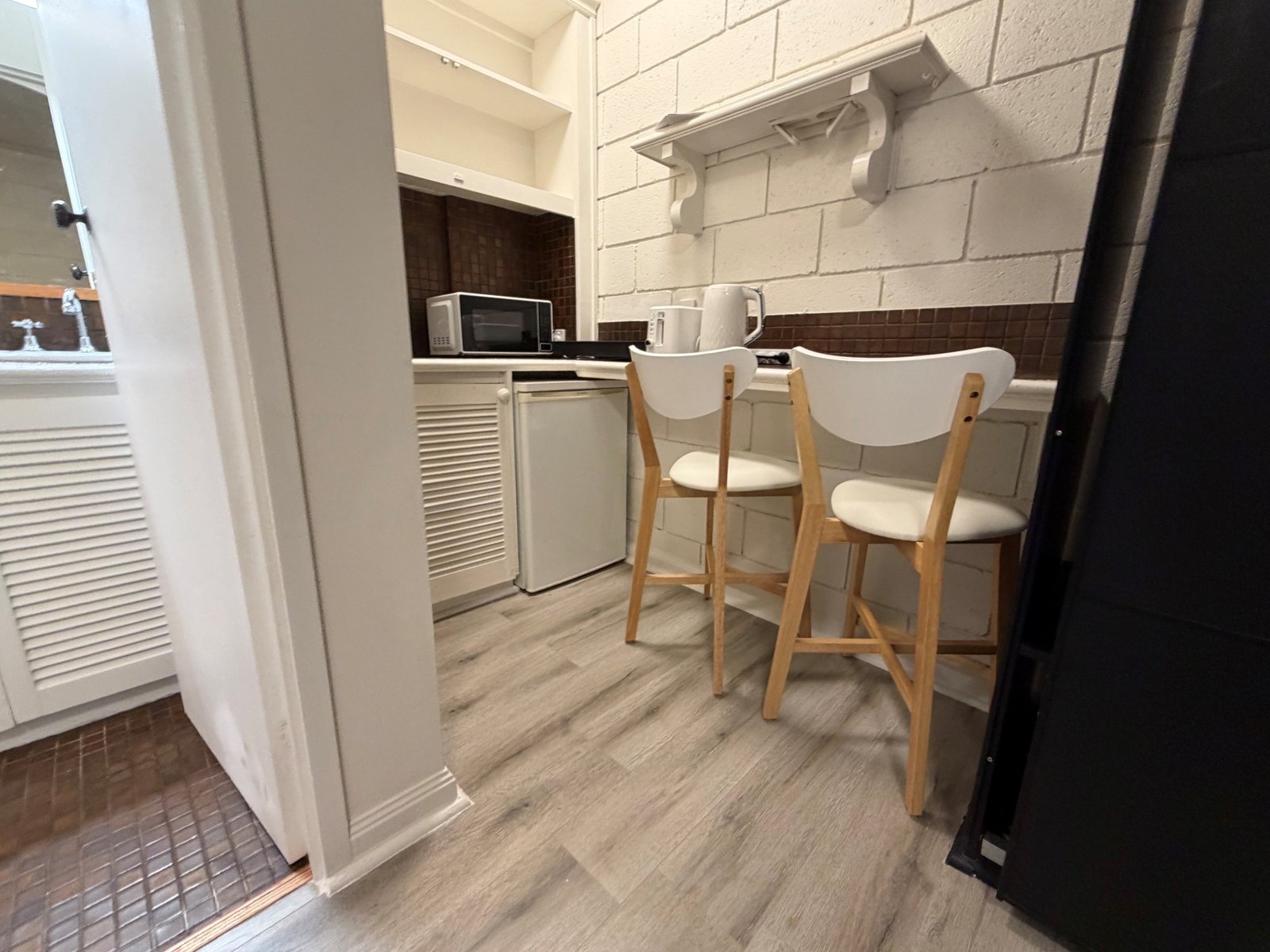 Gallery: 606/500 Flinders Street