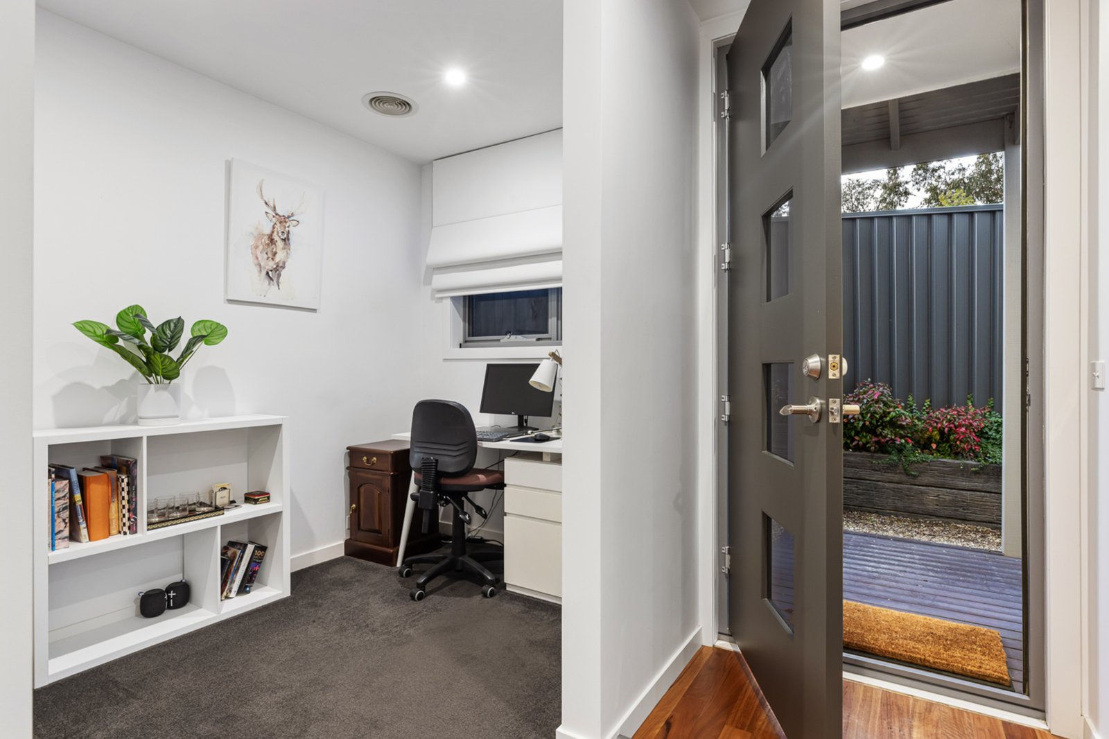 Gallery: 606A Grant Street
