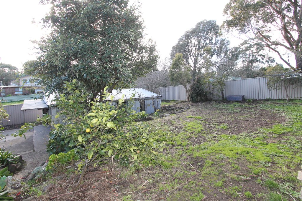 607 Inglis Street BUNINYONG 12