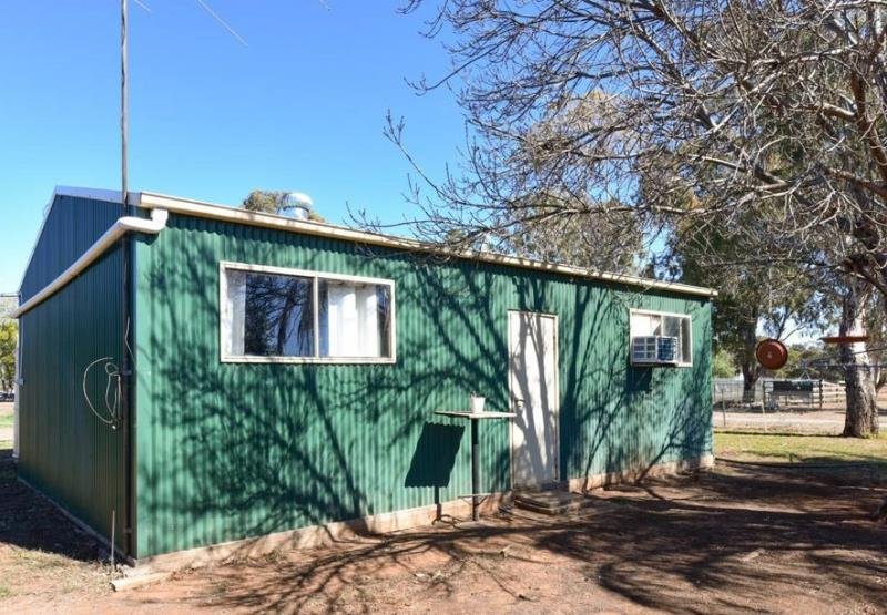 607 Moore creek Rd  TAMWORTH 7