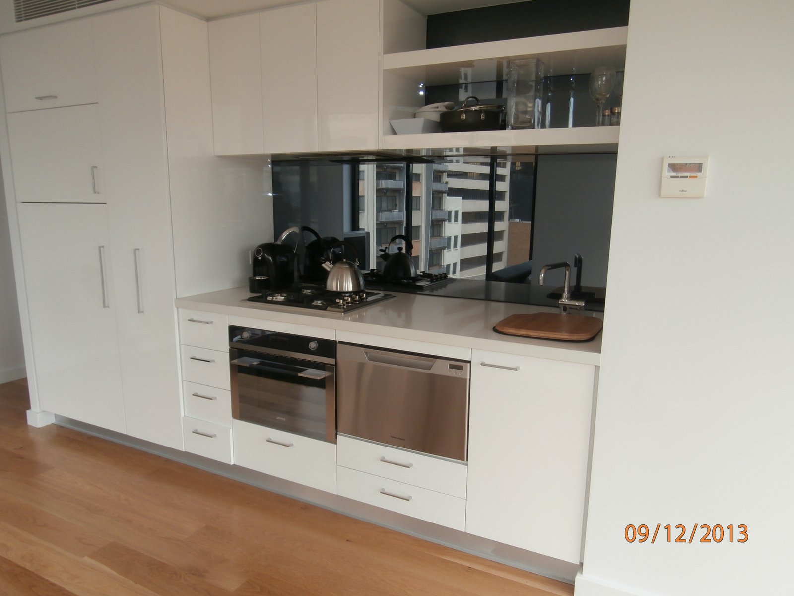 Gallery: 607/338 Kings Way